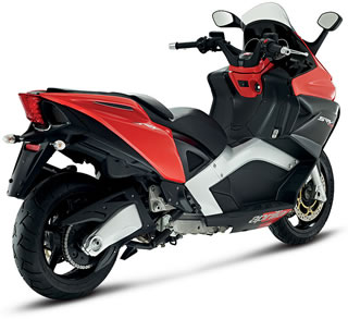 Aprilia SRV 850