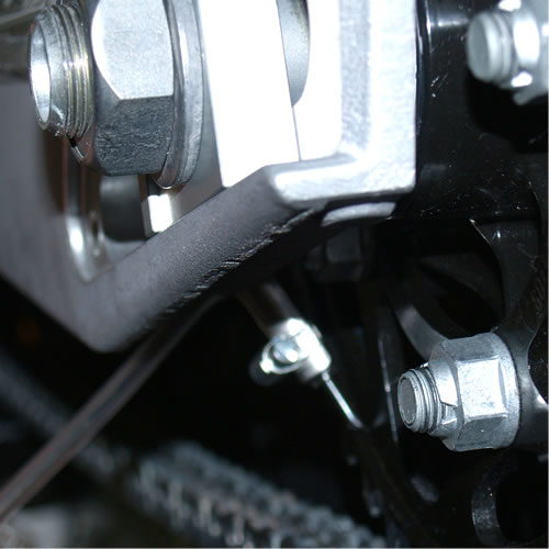 BMW S1000RR - Scottoiler inyector interno a la corona