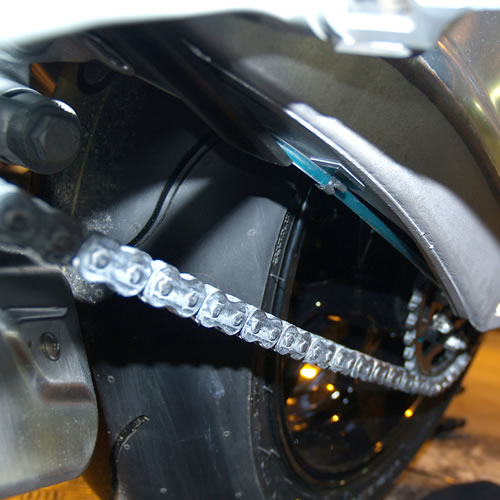 BMW S1000RR - Scottoiler tubo de aceite