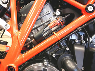 KTM 1290 Superduke - Scottoiler instalación