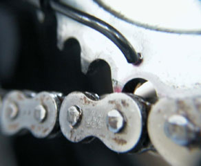 foto: inyector y corona Honda CBR600FI 2001